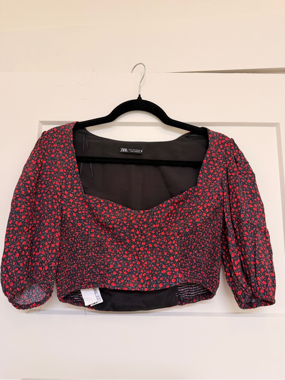 Zara Black Crop Top with Red Floral Print and Puff Sleeves